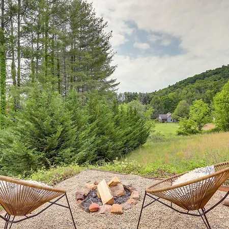 Ideally Located Asheville Tiny Home With Fire Pit Exterior photo